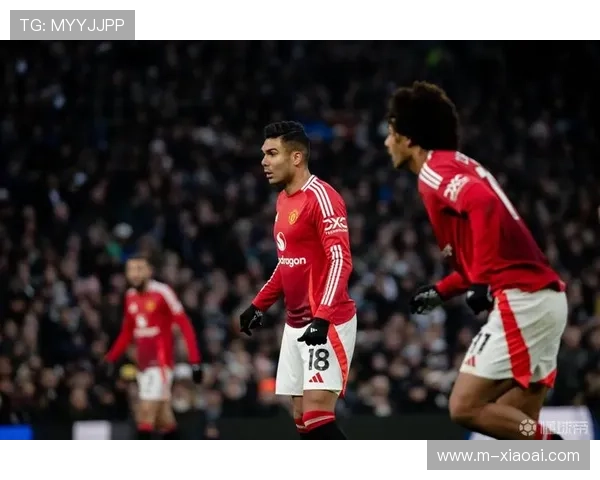 阿莫林谈曼联重建计划，强调中场更新为赛季重点