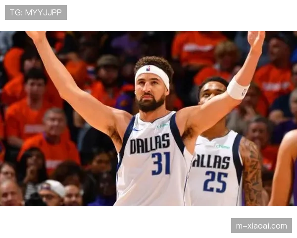 勇士主场迎独行侠，克莱重返大通中心直面库里