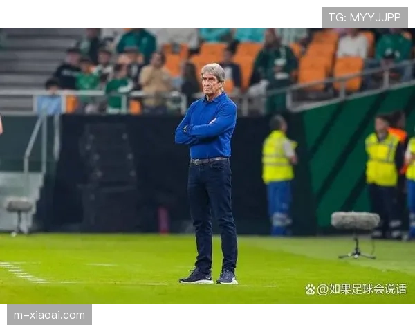 欧塞尔客场球迷远征助威，赛后掌声鼓励球队